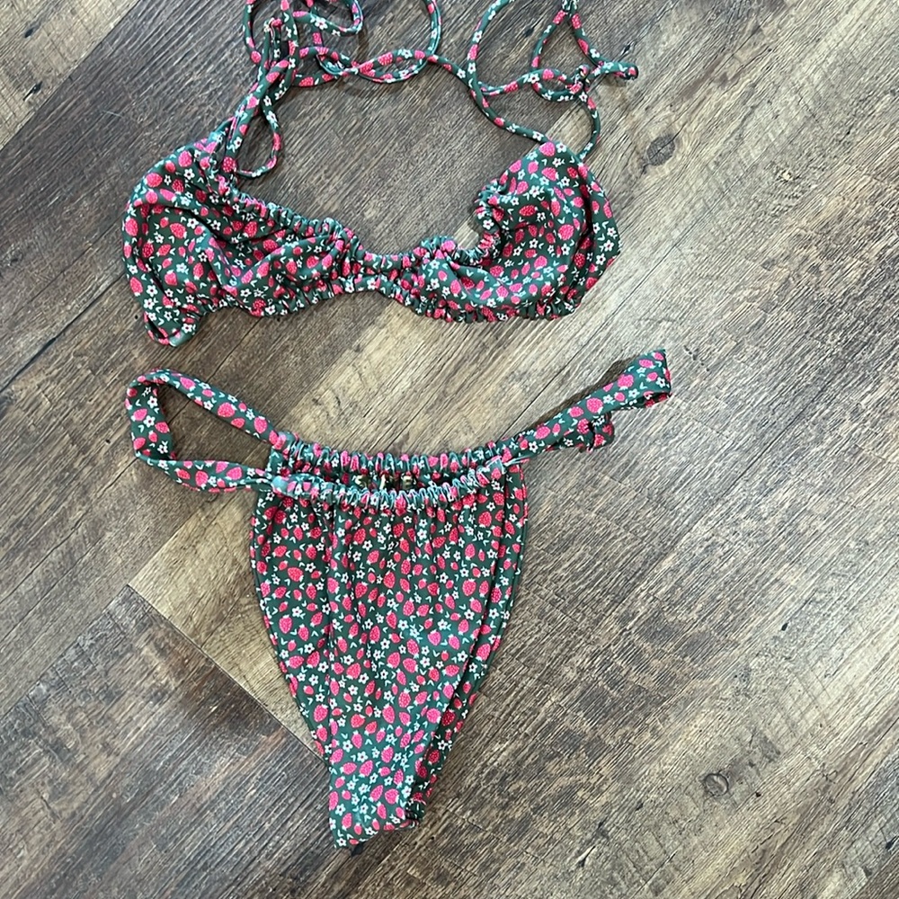 Skatie swim bikini